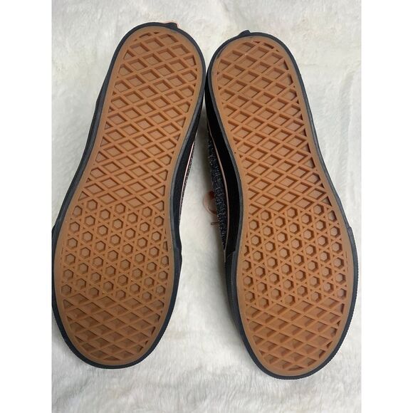 Vans high tops 5.5 pink and black with zipper back - Picture 8 of 8